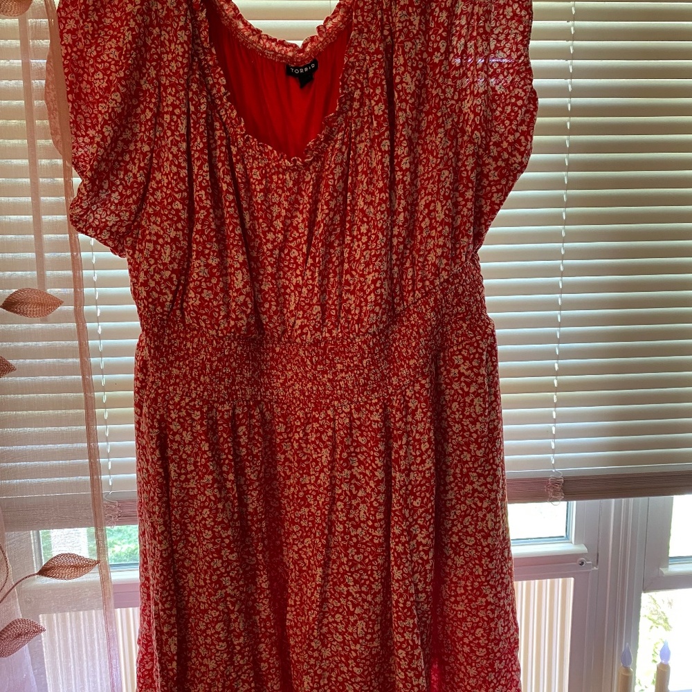 Torrid jumper